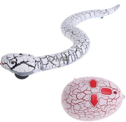 Novelty Remote Control Snake Rattlesnake Animal Trick Terrifying Mischief Toy - Mooth Shop