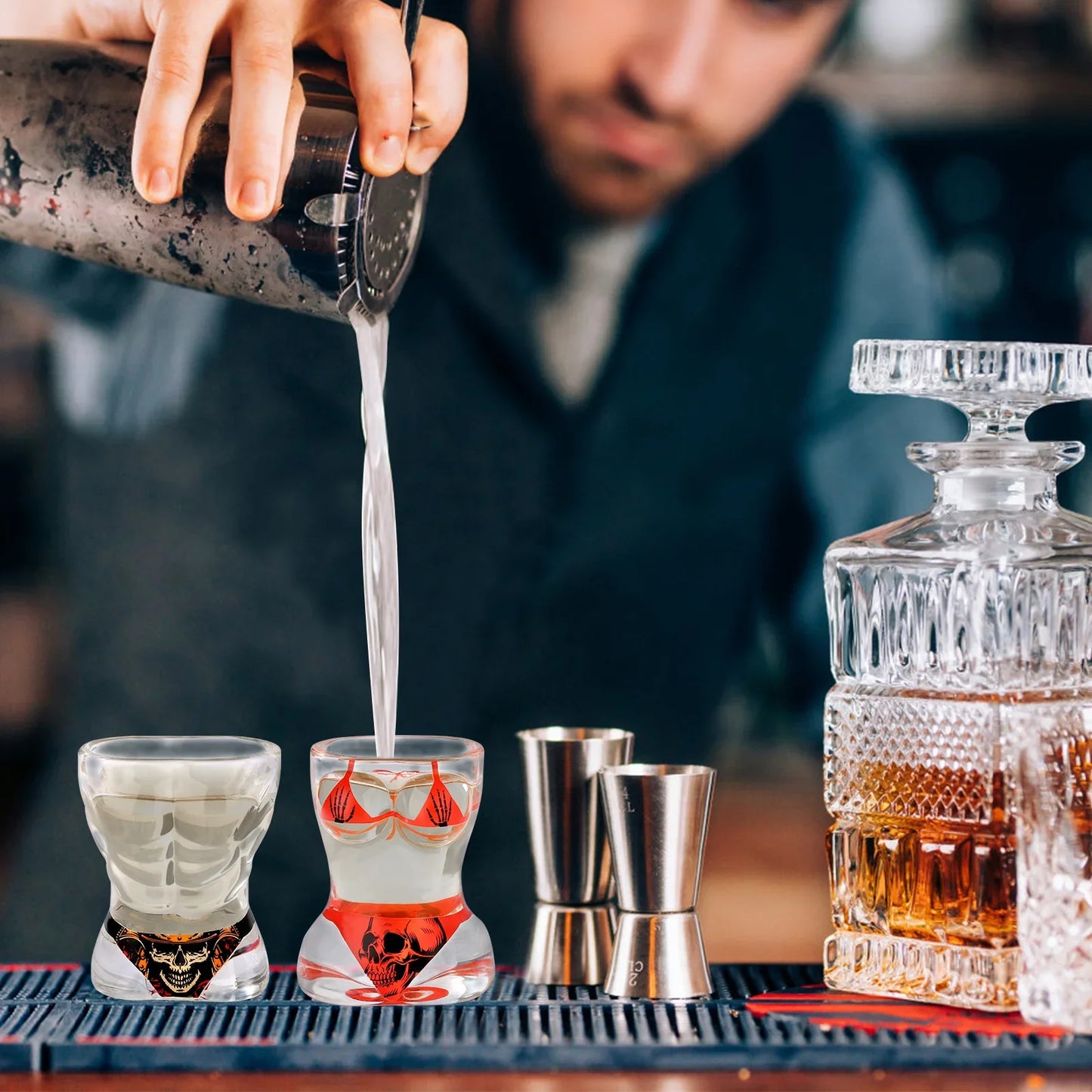 Copas de Bebidas Pequeñas Con Diseño de Calavera en Bikini Rojo y Negro - Mooth Shop