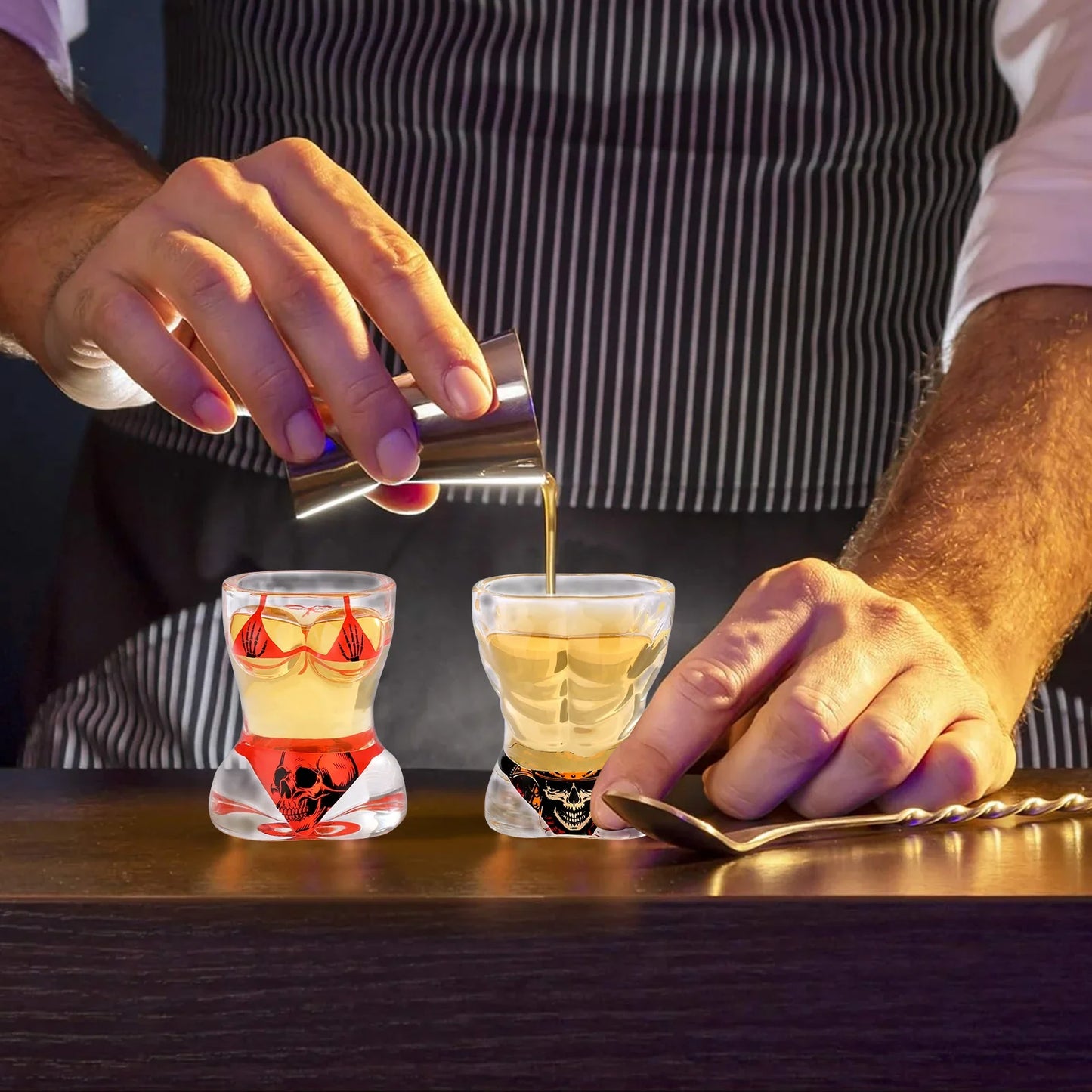 Copas de Bebidas Pequeñas Con Diseño de Calavera en Bikini Rojo y Negro - Mooth Shop
